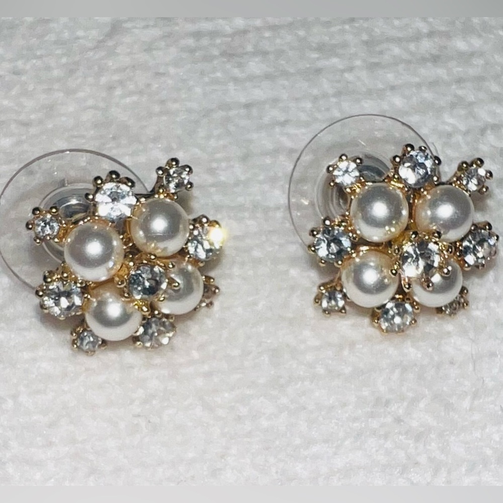 PEARL GOLD PLATED EARRINGS